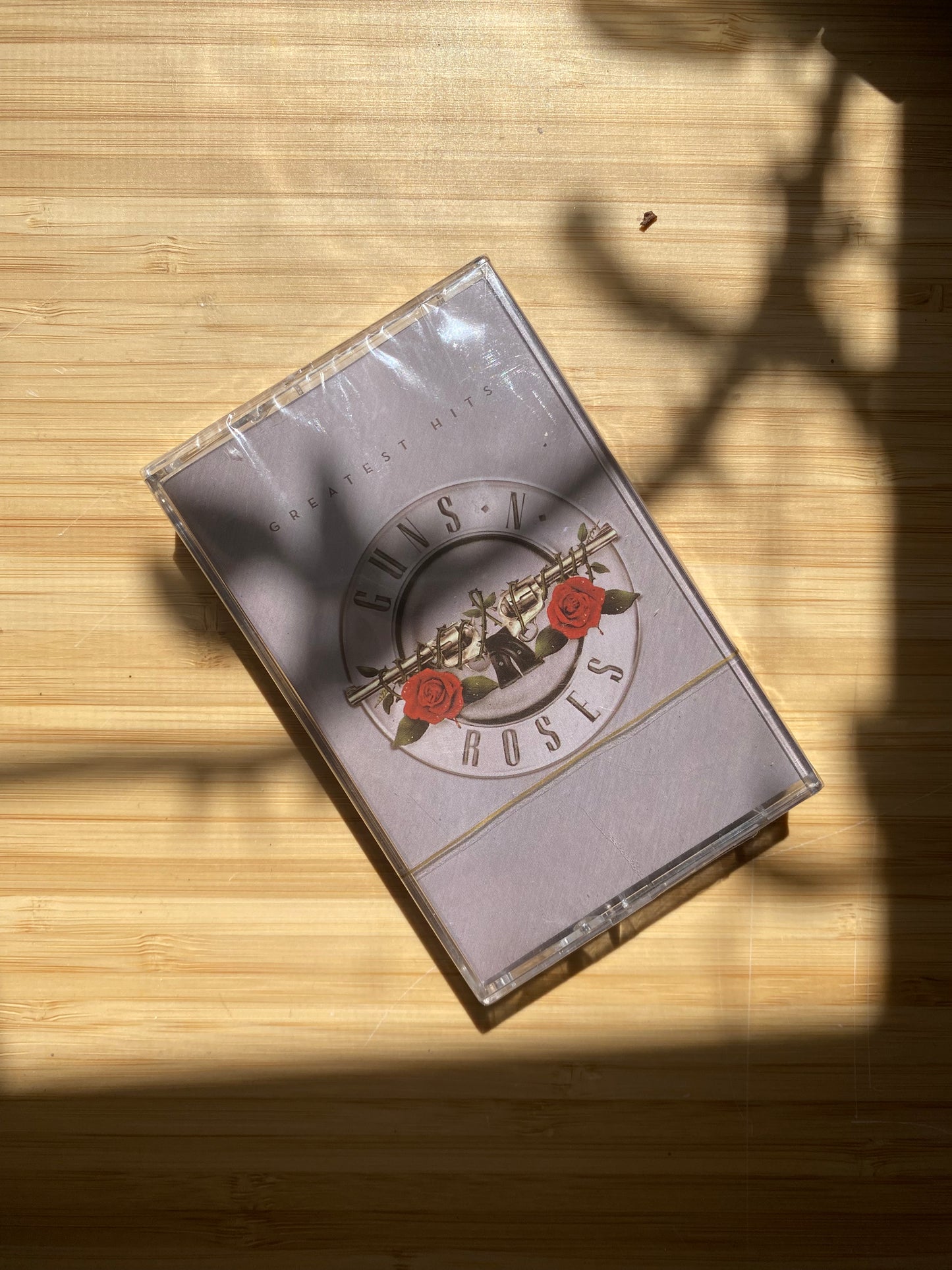 GUNS AND ROSES - GREATEST HITS